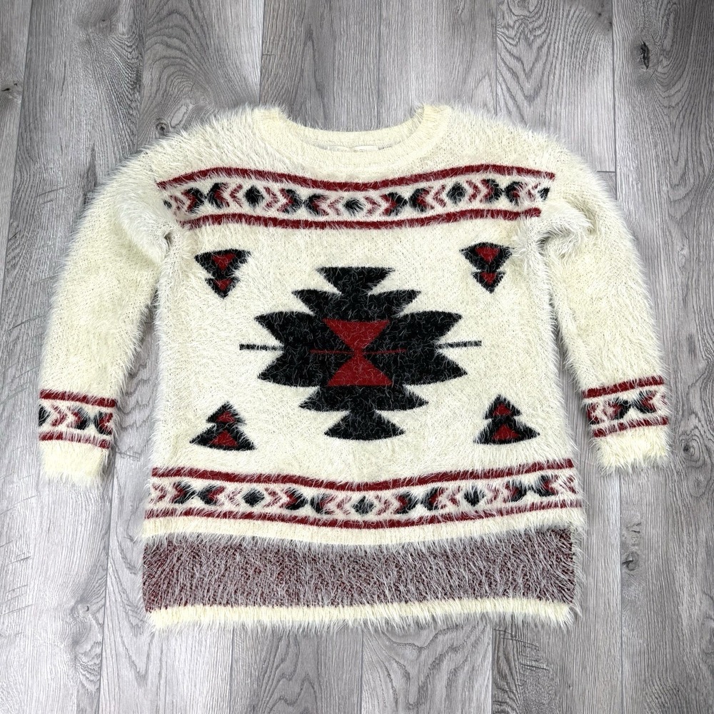 Fuzzy Eyelash Sweater Top Women M Southwestern Aztec Western Print Cream Black